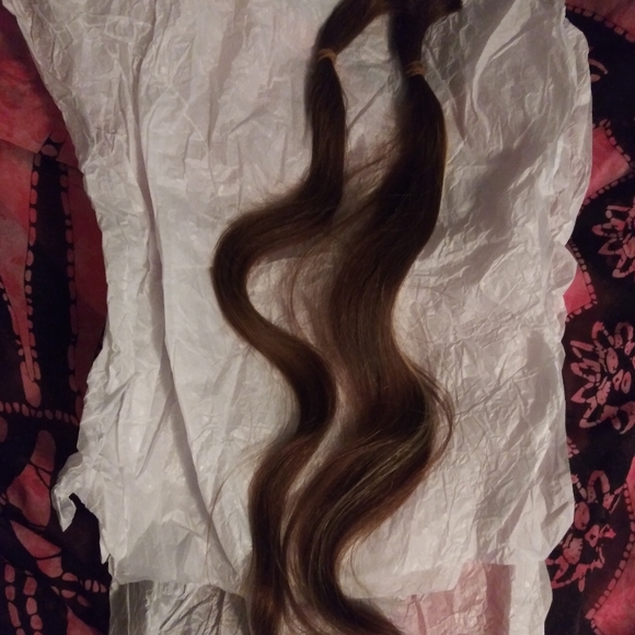 Virgin Hair bundles light brown color. - Picture 3 of 4